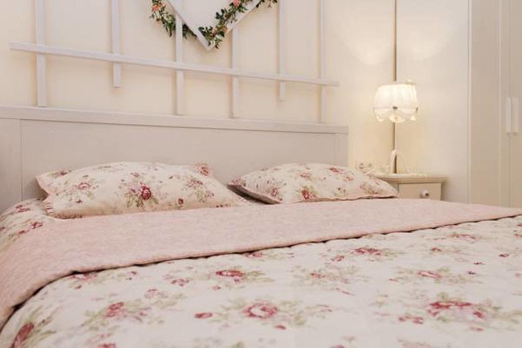 Romantic Apartment On Rynok Square With Air-Conditioning إلفيف الغرفة الصورة
